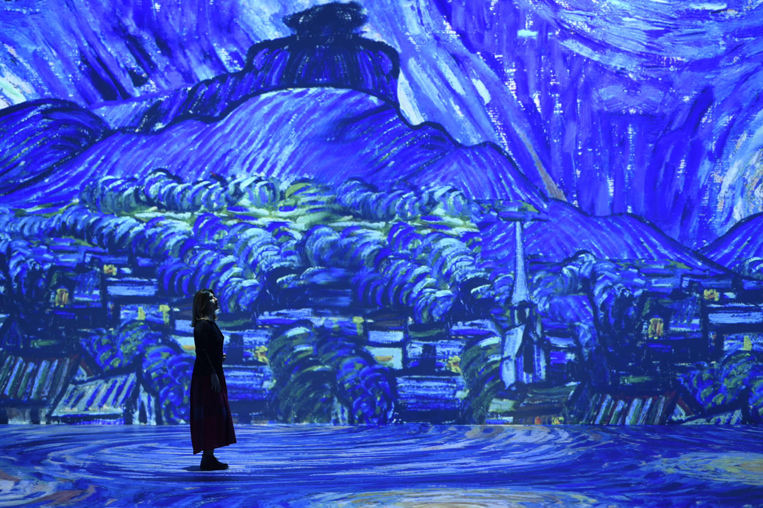 Aproveite o feriado: descontos especiais para visitantes da exposição Van Gogh Live 8K