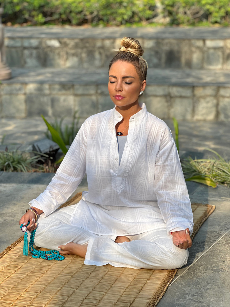 Isa Santini participa de livro sobre Ayurveda escrito por terapeuta e sobrinha-neta de Guimarães Rosa
