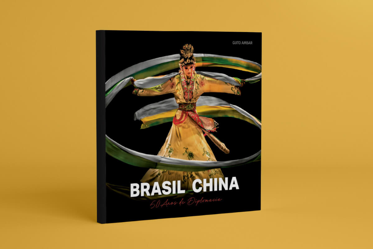 Livro sobre os 50 anos das relações Brasil-China é lançado em São Paulo